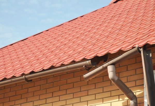 Loose Gutter Repair in Anderson