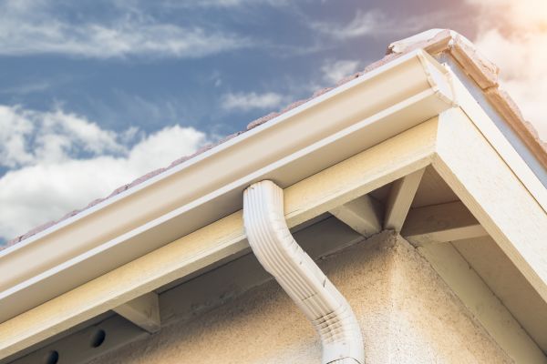 Seamless Gutter Replacement in Anderson